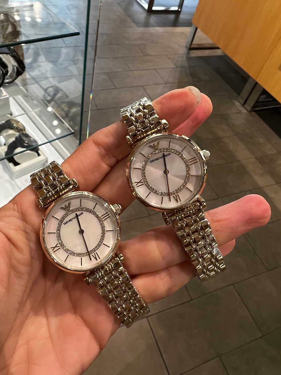 AR1907 WATCH FREE BOX ILE