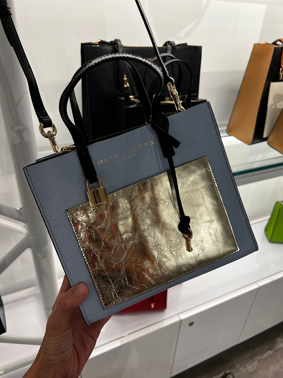 Küçük resim: MARC JACOBS GRIND GUMRUK DAHIL