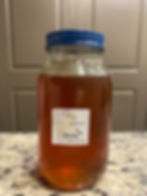 32 oz Raw Honey on a Glass Jar
