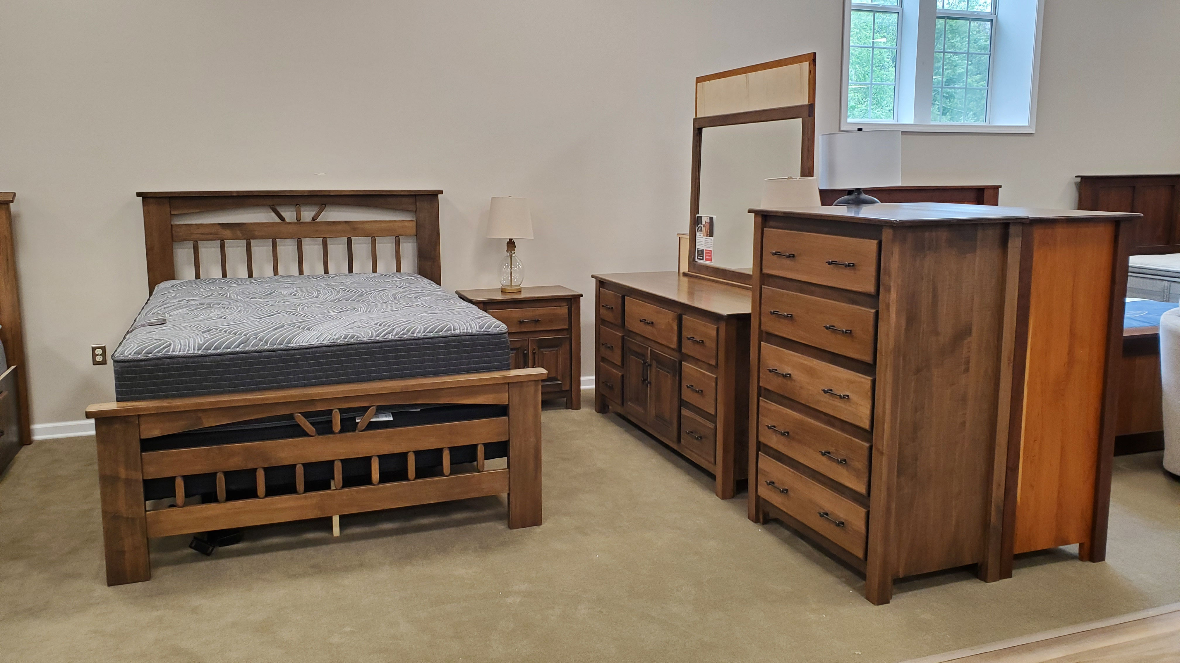 Amish Crafted Yoder Solid Brown Maple