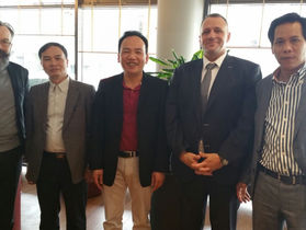 IHRC discusses opportunities for Vietnam