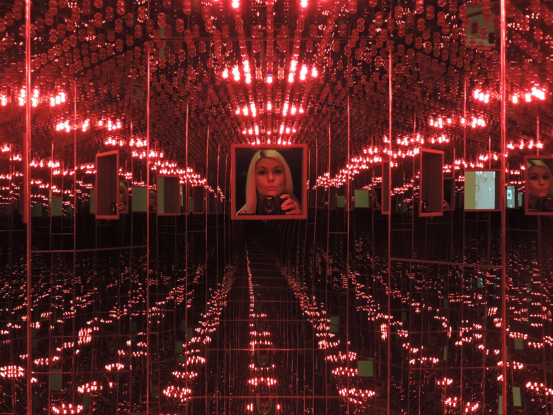 Yayoi Kusama Love Forever