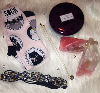 Stocking Stuffers_5 under $18.jpg