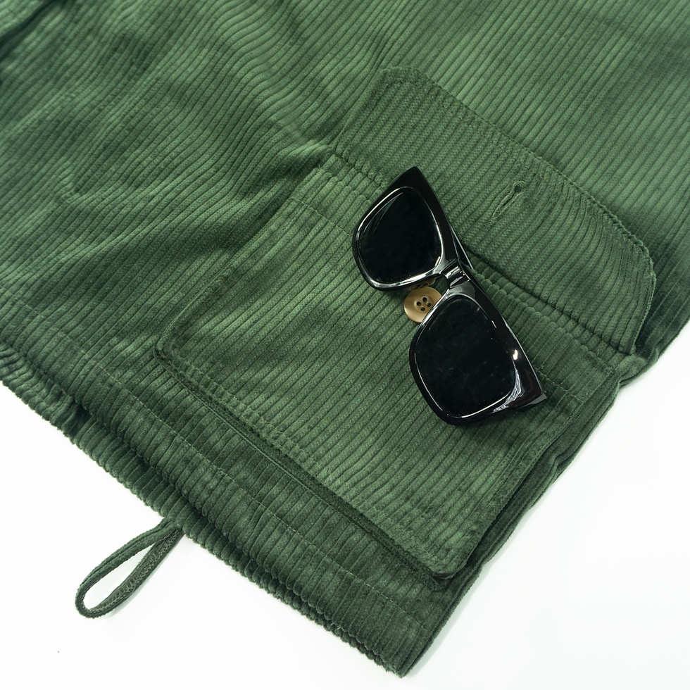 縮圖：FFFW21 - 00009 - CORDUROY VEST