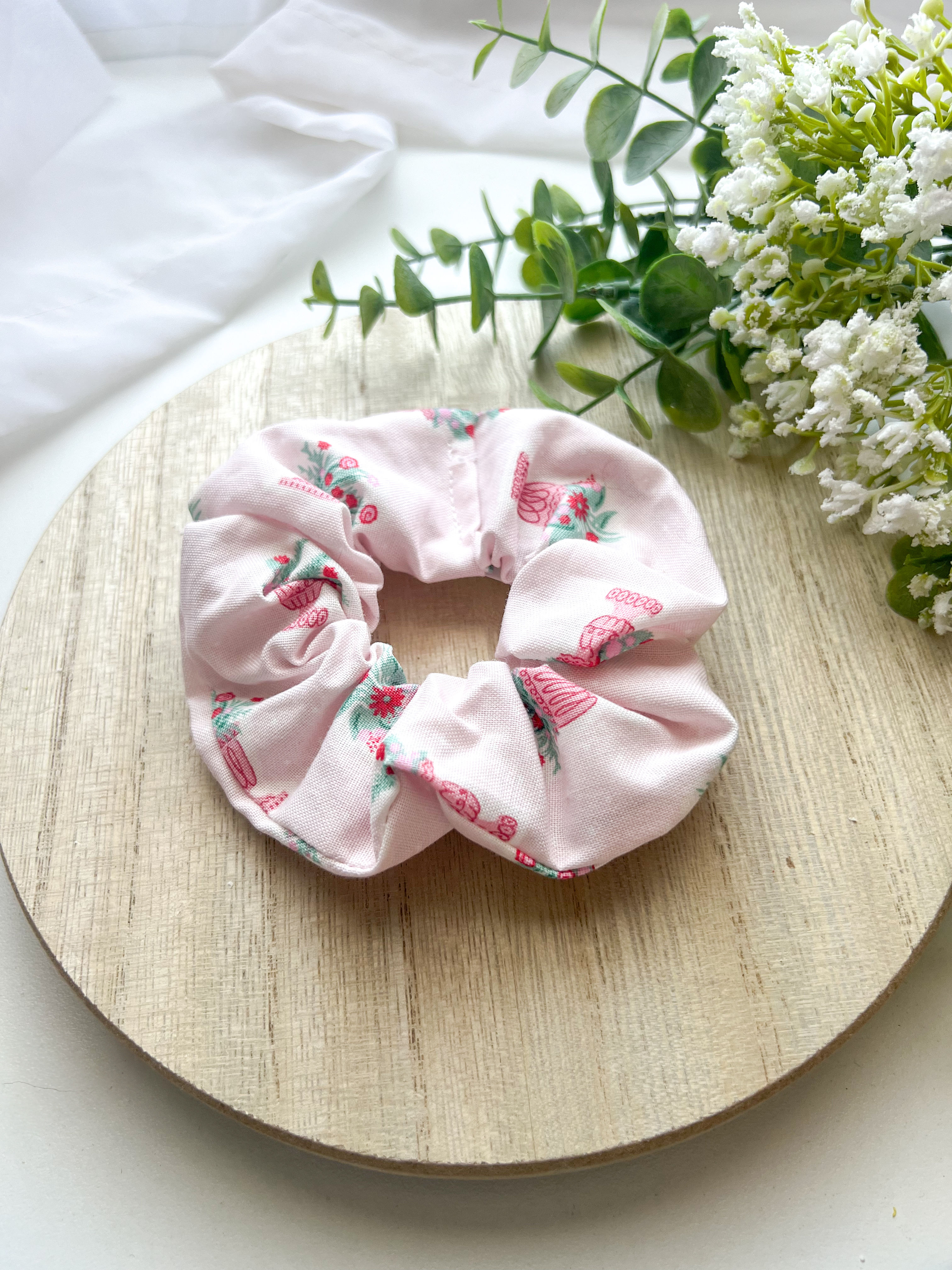 Flower Vases Scrunchie
