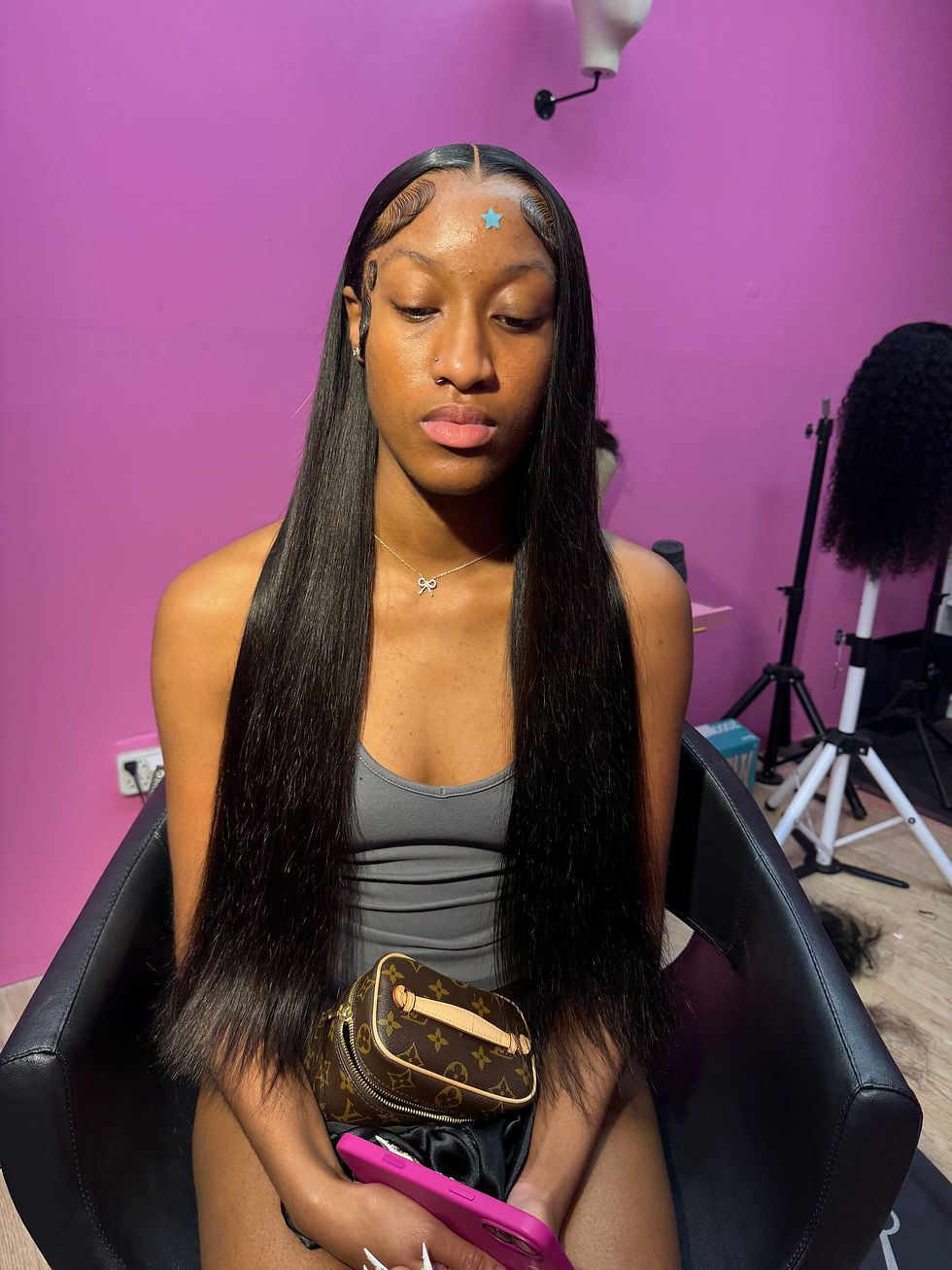 SILKY STRAIGHT