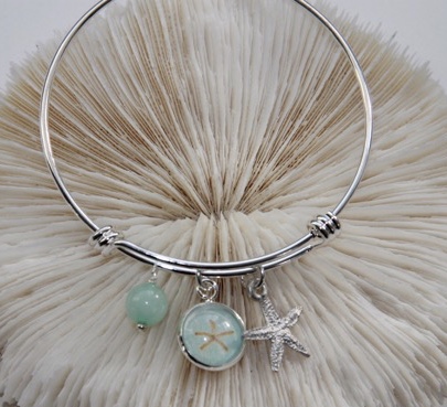 Starfish Pendant Bangle