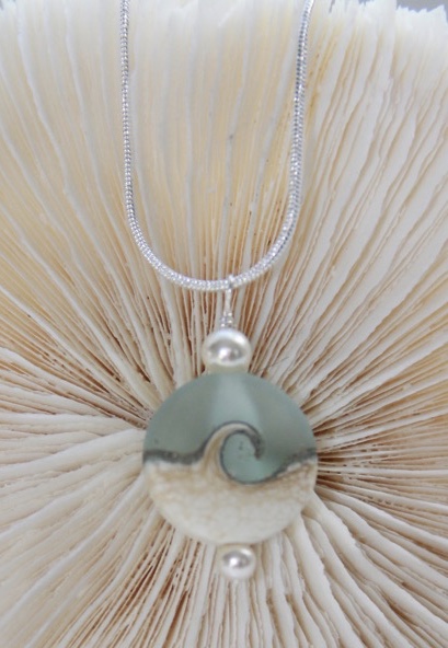 FP 916 Seafoam Wave Necklace