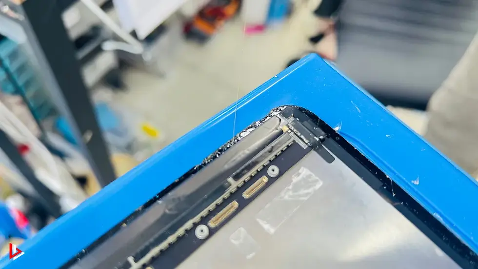 เปลี่ยนทัชสกรีน iPad Pro 12.9 Gen 3 จอแตก เพชรบุรี
