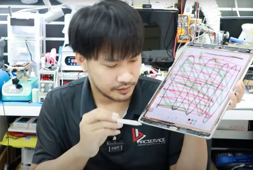 รับลอกกระจกไอแพดโปร 12.9 นิ้ว เจน 2 ปี 2017 A1670 A1671 A1821 จอแตก จอร้าว ทัชสกรีนได้ปกติ จังหวัดร้อยเอ็ด