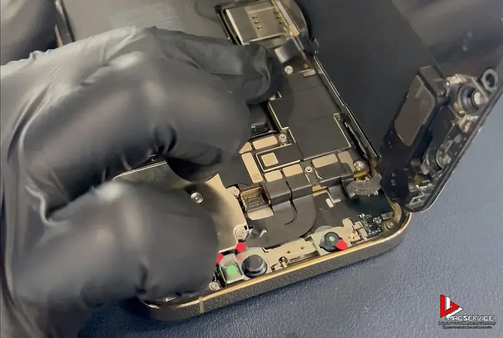 เปลี่ยนจอไอโฟน 12 Pro Max จอแตก จอร้าว จังหวัดกำแพงเพชร