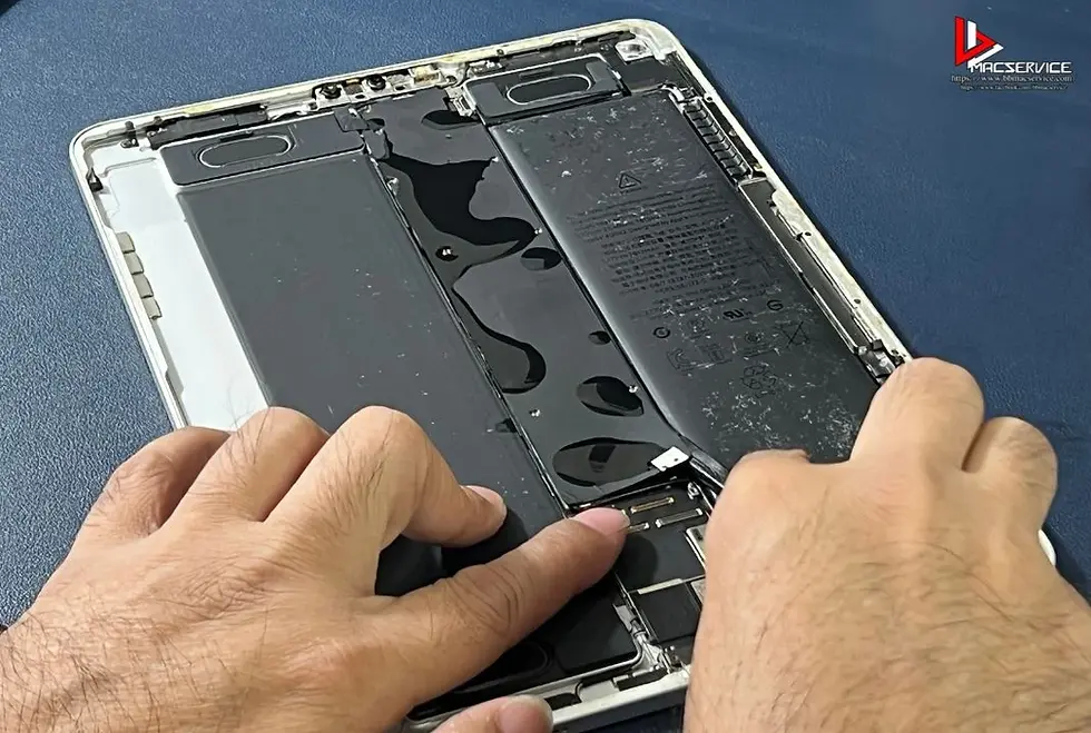 เปลี่ยนแบตเตอรี่ iPad Pro 11 นิ้ว Gen 1 ปี 2018 A1980 แบตเสื่อม แบตบวม แบตหมดไว แบตไม่ชาร์จ