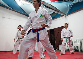 Taekwondo-06_edited.jpg