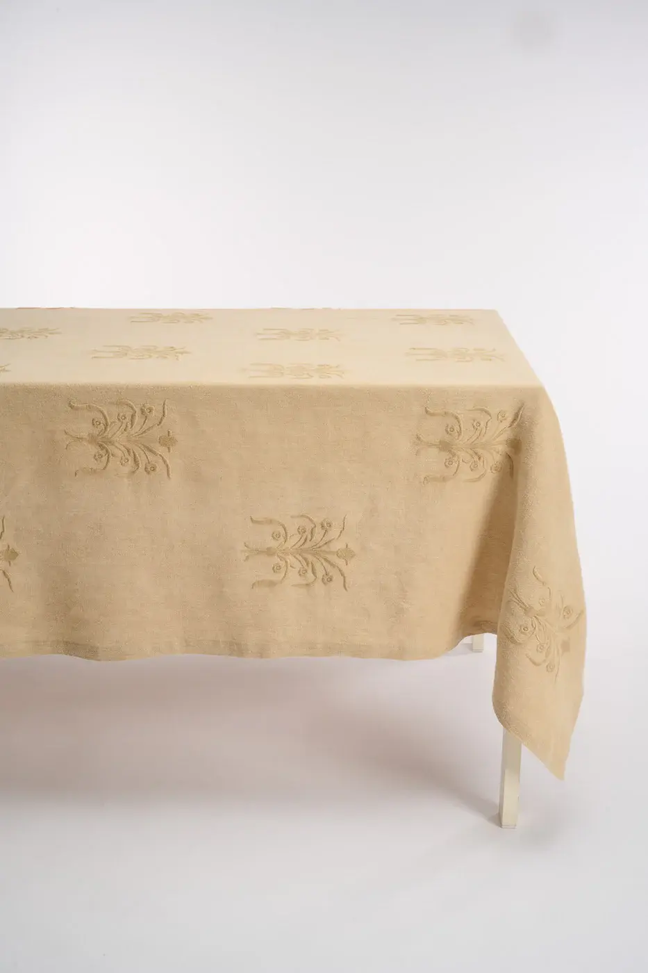 Cappelen Dimyr Floral linen tablecloth, beige