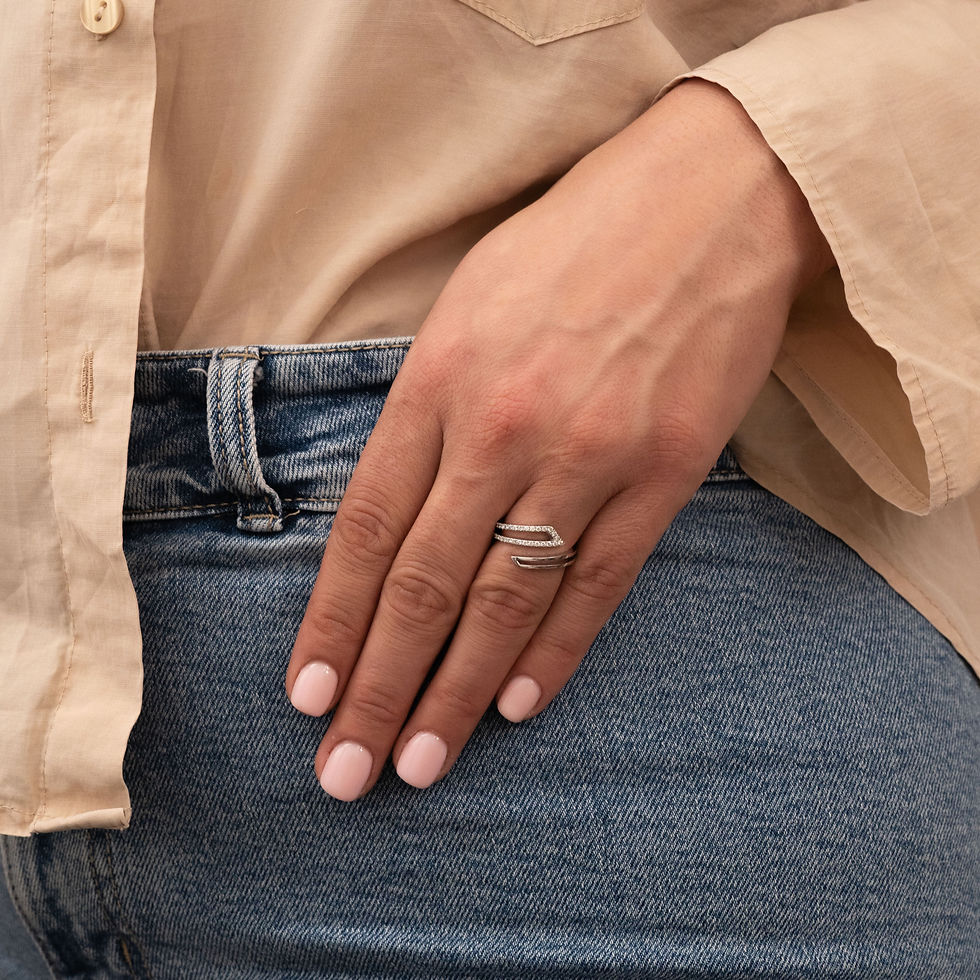 Miniature : Bague D-KAL or 18 carats, diamants