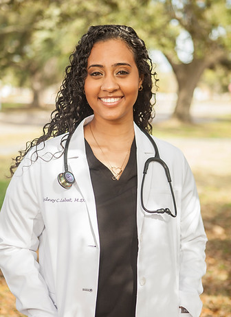 gradheadshot2 - Sydney Labat.jpeg