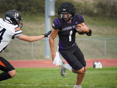 Southern Valley Defeats Maxwell - Hunter Lans Has Monster Game