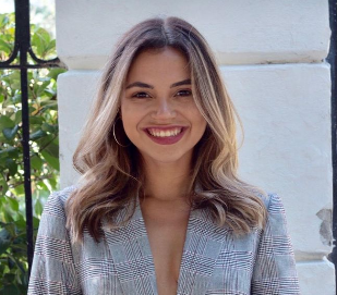 Gabriela 1.png