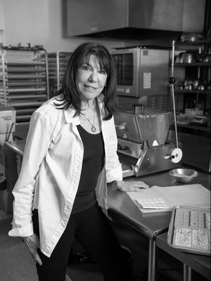 Eclectics: Karin Lazarus