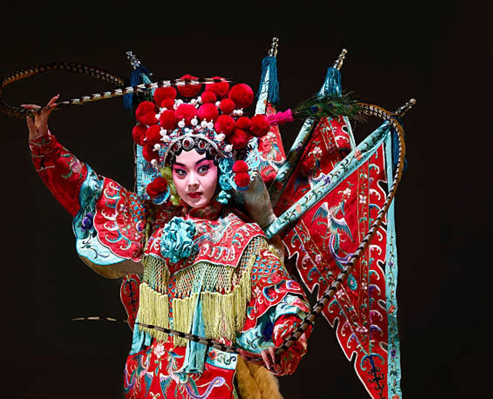 Opera Mask Change
