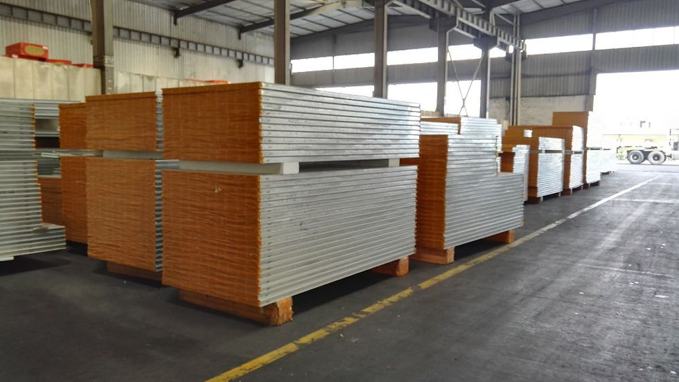 walkable-ceiling-type-sandwich-panel