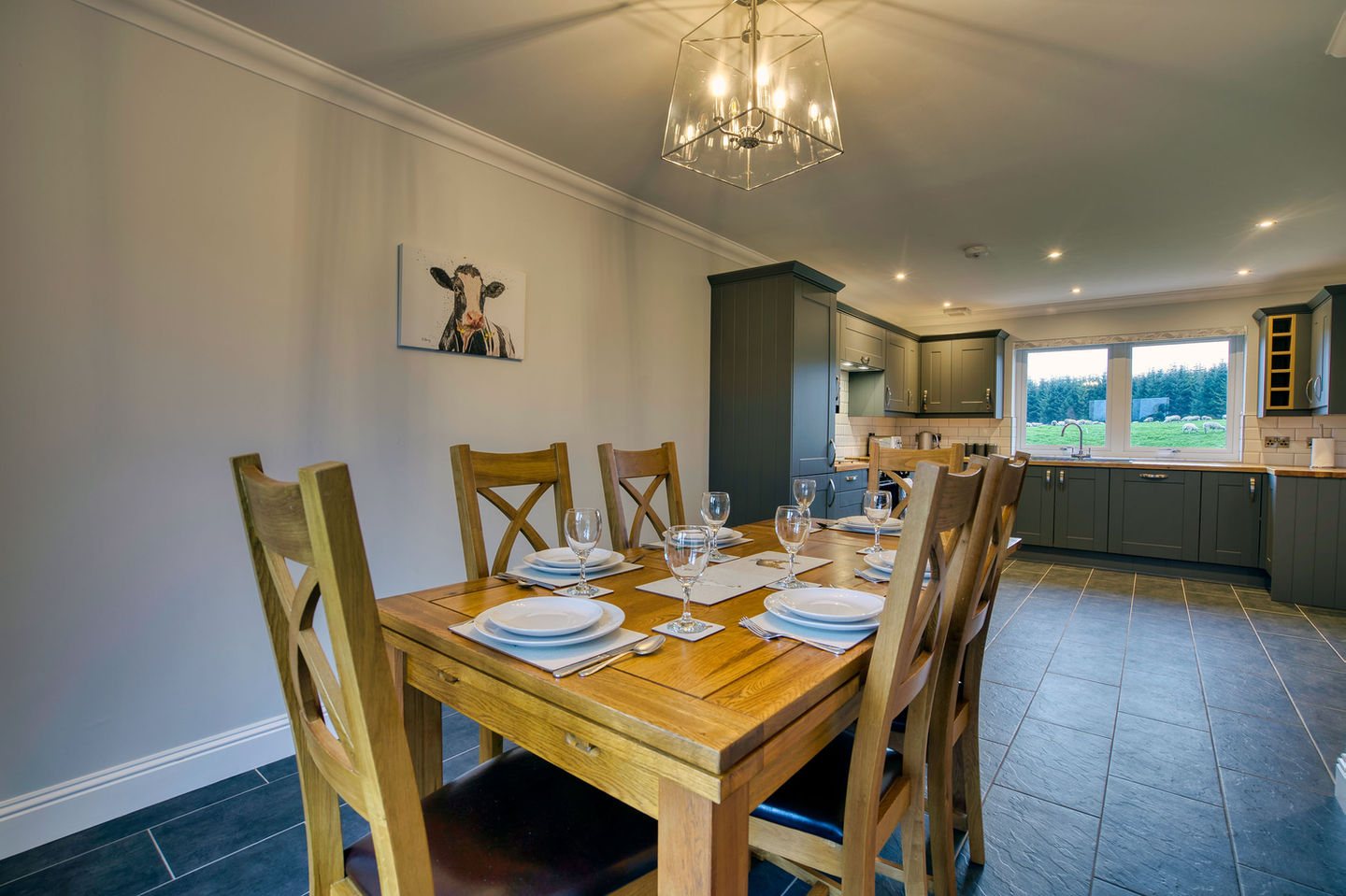 Gartclach-Farm-Fiadh-Ruadh-Kitchen-Dining.jpg