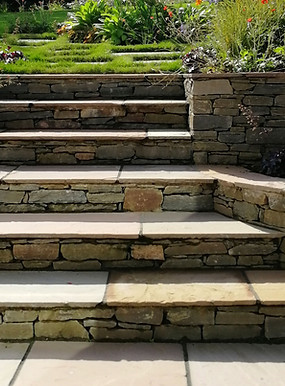MacColl-Stokes-Landscaping-Walling-Steps-5.jpg