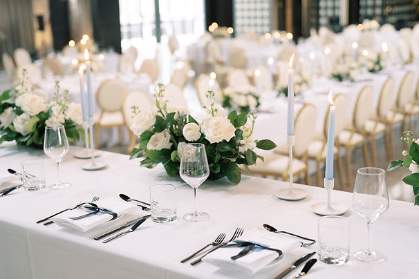 Modern Black & White Wedding | Taspestry Hall Grand Hall Cambridge Ontario