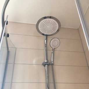 Dusche