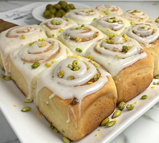Pistachio and Cardamom Tangzhong Chelsea Buns