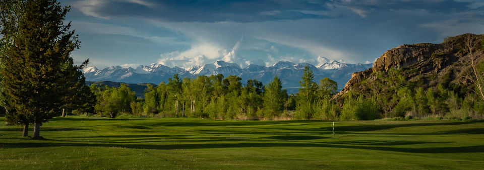 Livingston Golf Course_Mountains.jpg
