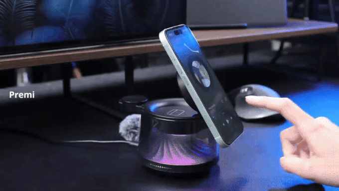 Bluetooth speaker.gif