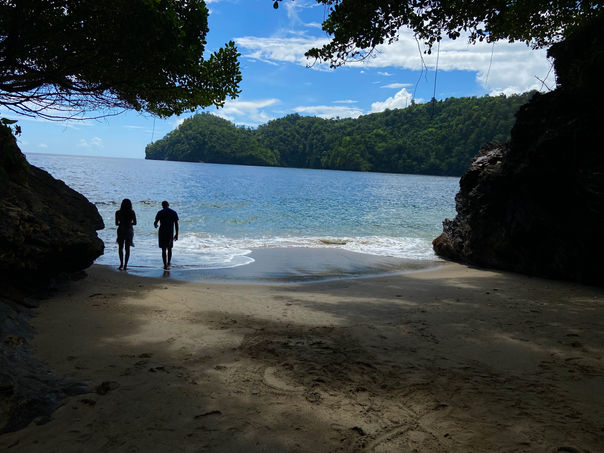 Senna Bay, Trinidad