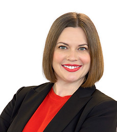 Lauren McKinney Headshot Cropped.jpg