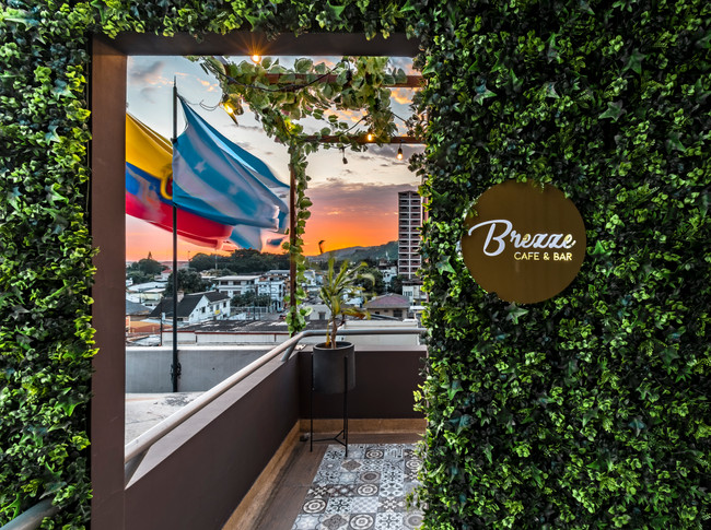 Brezze Cafe