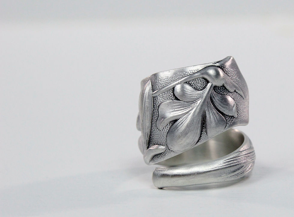 c. 1887 narcissus no. 1 spoon ring | The Wrapped Pixie