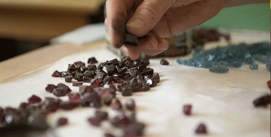 handpicked-gemstones.gif