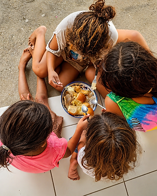 Girls eating together.png