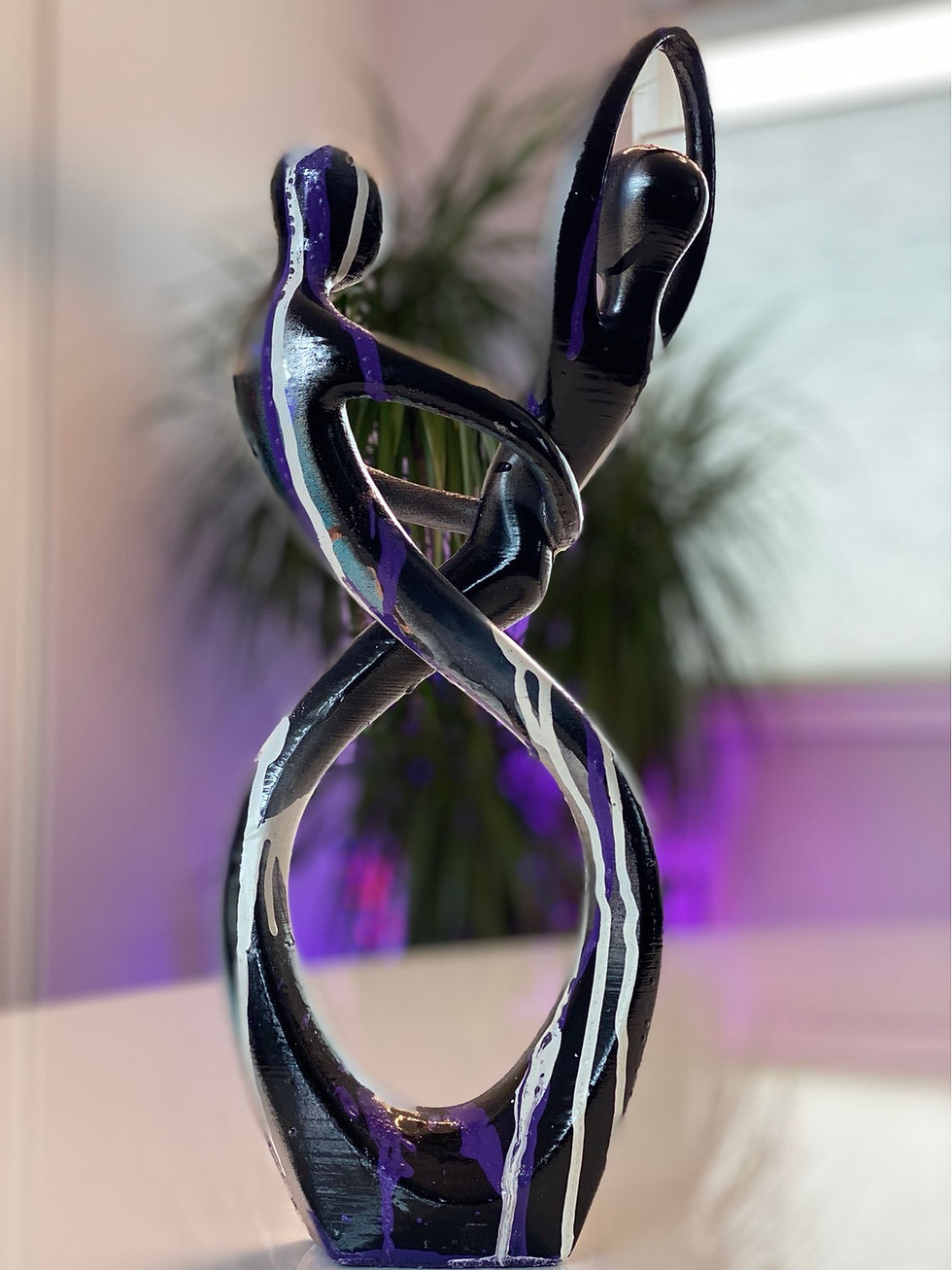 Thumbnail: TWISTED LOVE — Abstract Resin Pop Art Sculpture | HYPNOTIQ