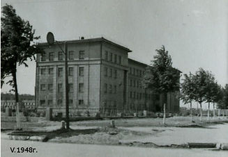 p31_school1948.jpg