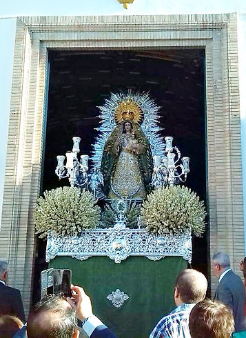 Paso de gloria de Nuestra Madre y Señora de la Piedad de Albaida