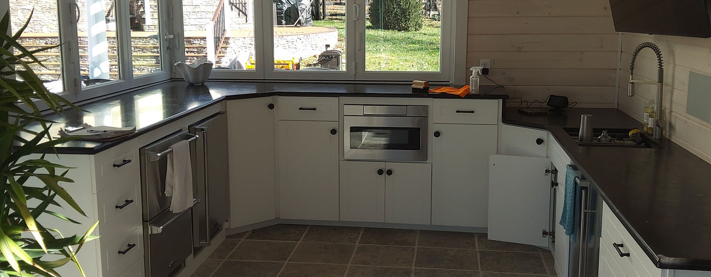 Covered outdoor kitchen