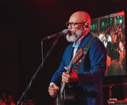 Madrugada de Adoração com Pr. Antônio Cirilo