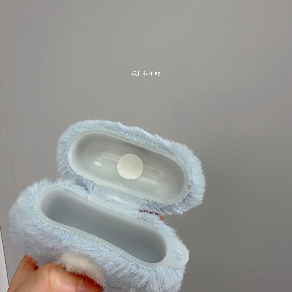 Thumbnail: BLUE DINO Earphone Case