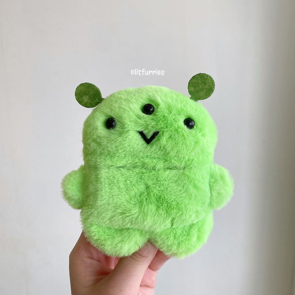 STRANGE ALIEN AIRPODS CASE COVER