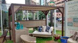 Gazebo com trama lateral