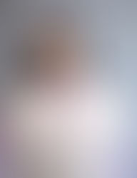 伸ばしかけのミディアムはポイントカラーで差をつける