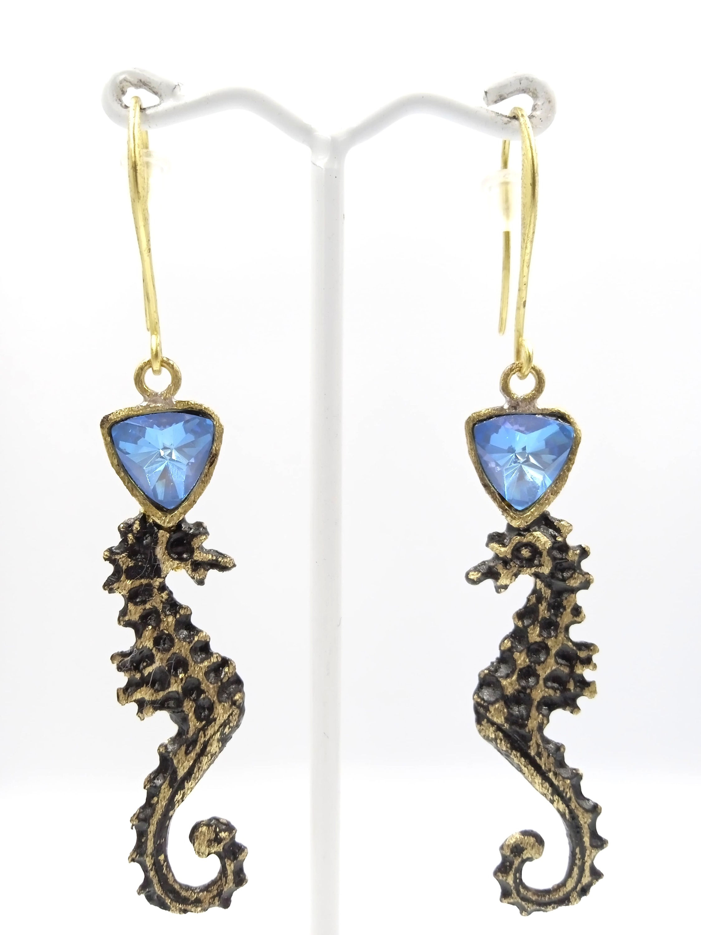 Impressive Seahorse Earrings with Aqua Swarovski Crystals