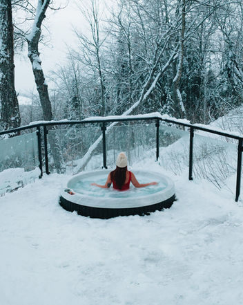 winter dome spa hot tub