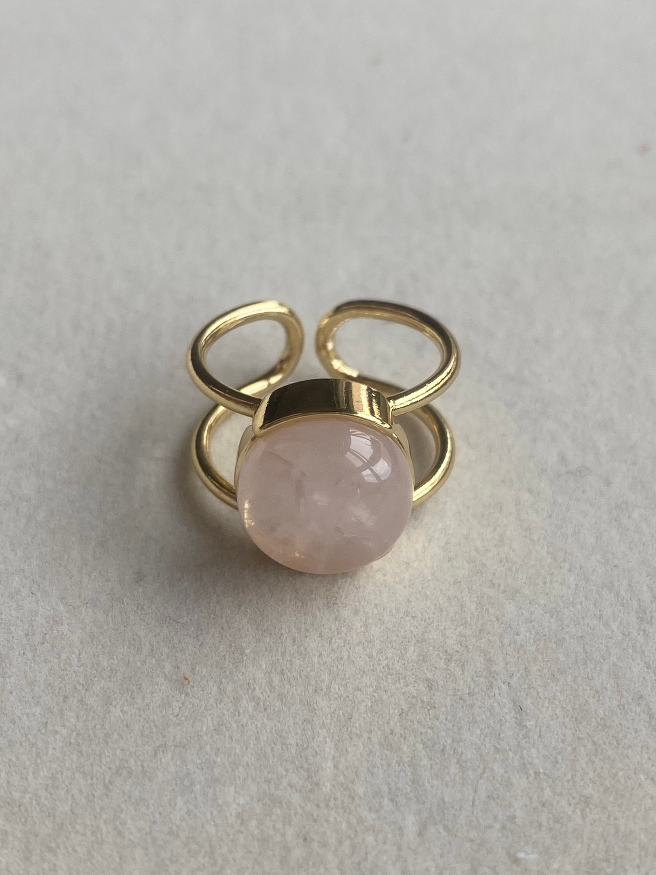 Anel Bola de Quartzo Rosa 